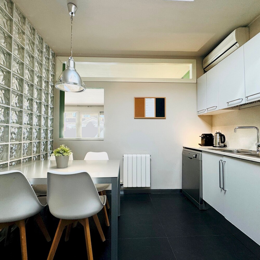 Barcelona Gem Penthouse By Myrentalhost
