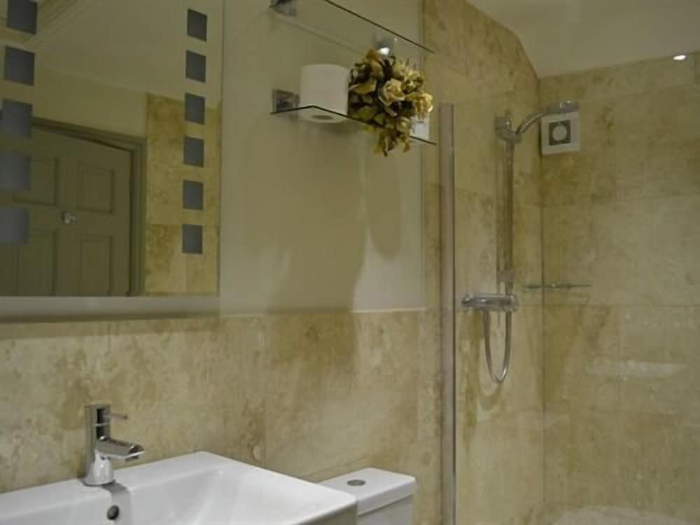 Photo 38