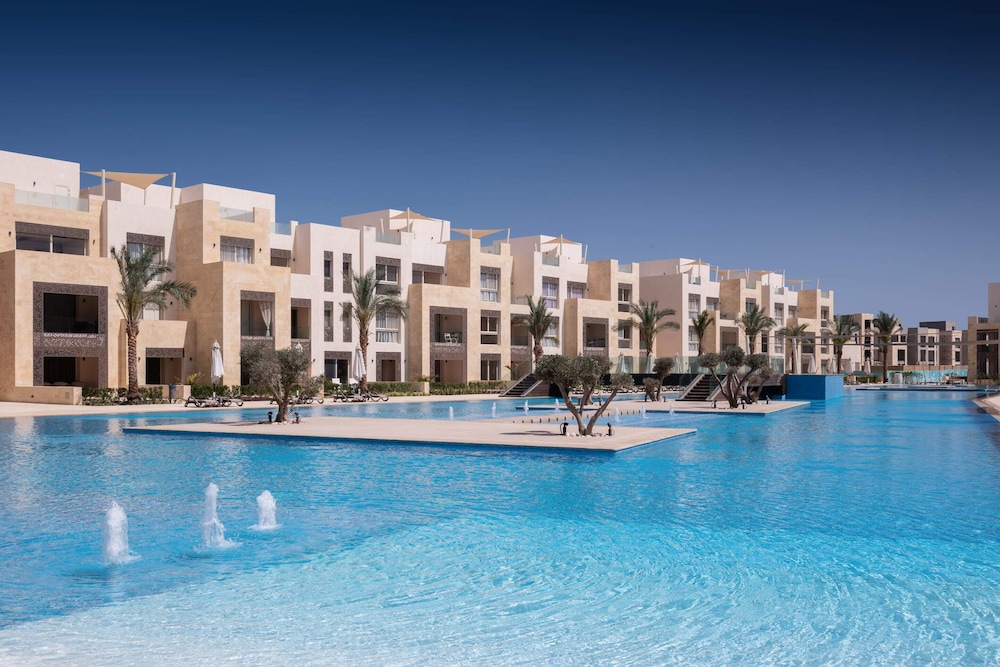 Xuru Stays I Sparky & Summery 2 BDR @ Mangroovy Free Beach & Pool Access