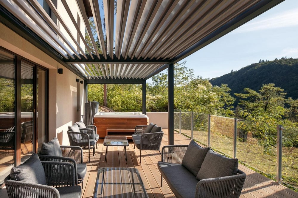 Villa Stechovice Shr081