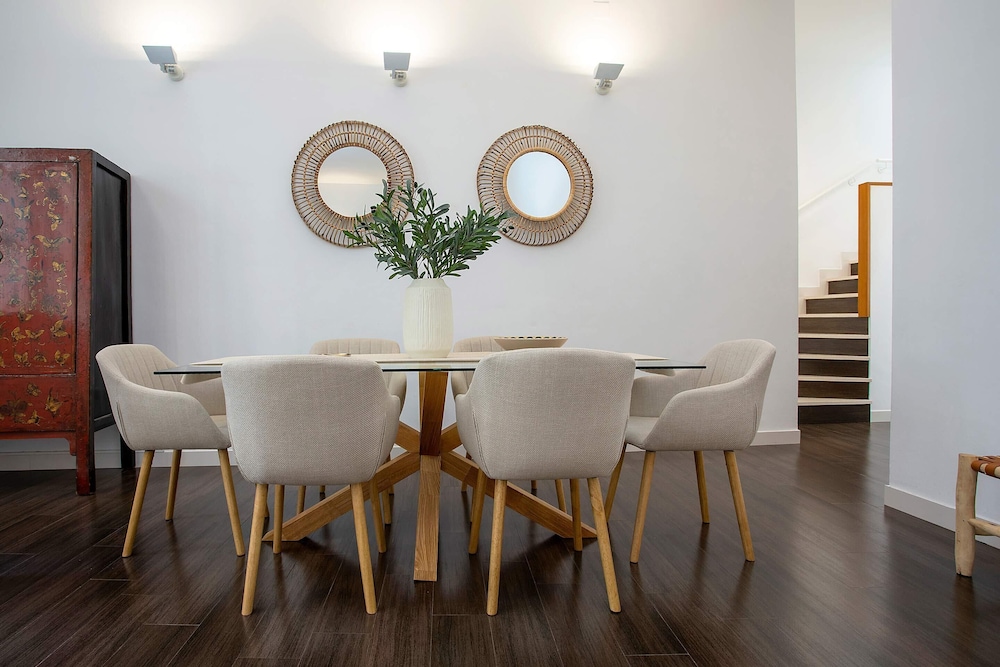 Wonderful Duplex Located in the Center of Malaga. Larios II