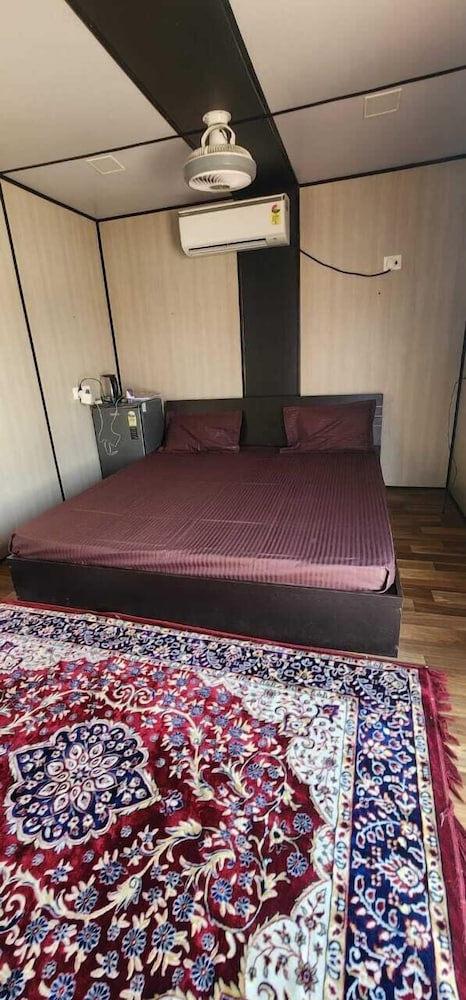 Aviator Resort