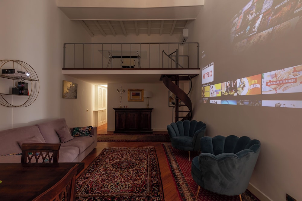 Pantheon Apartments