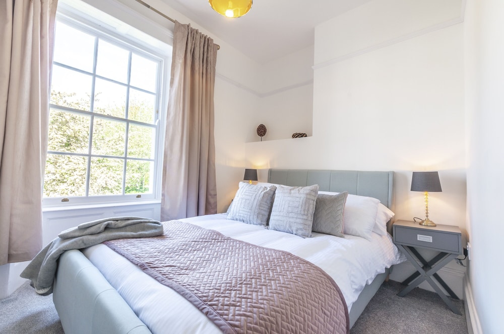 Wyndham Square Apartments by K Boutique view 5