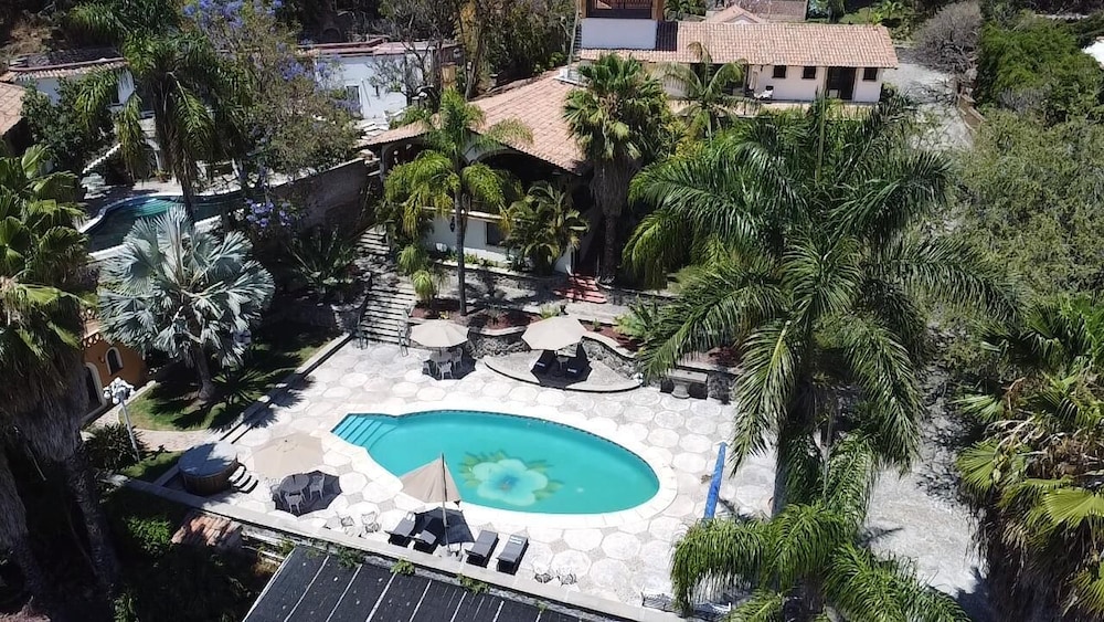 ANANA Rancho San Rafael 3 Bedrooms Hill