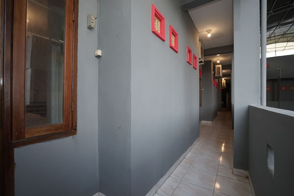 Hotel O Palembang Near Bumi Sriwijaya Stadium Formerly HPA Homestay