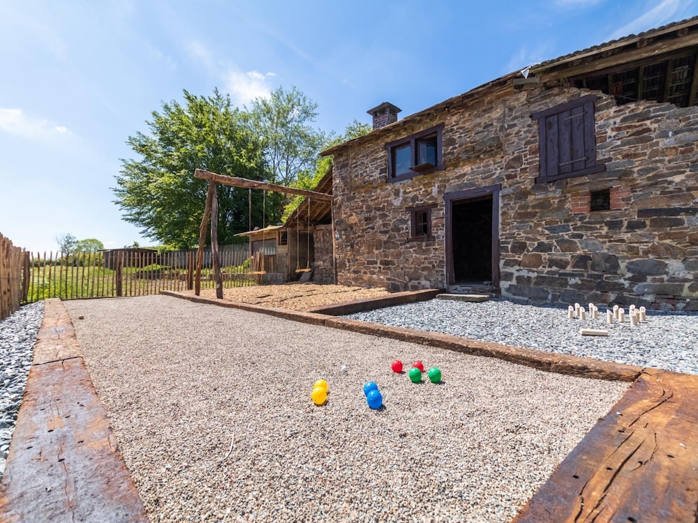 Country House Near Coo Waterfalls With Jacuzzi