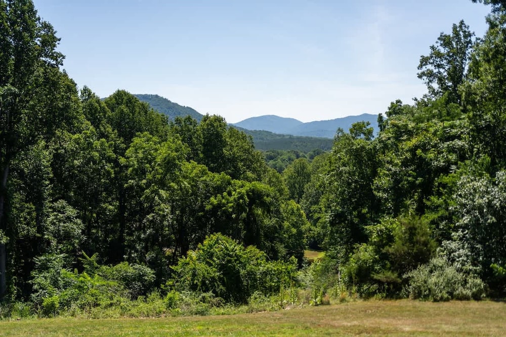Love Afton Cabin - Family Home