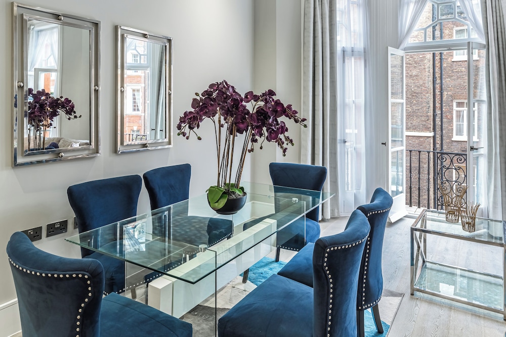 Green Street by Aeria Apartments
