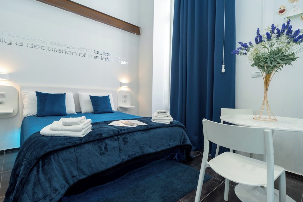 B&B Skyhouse Chiaia
