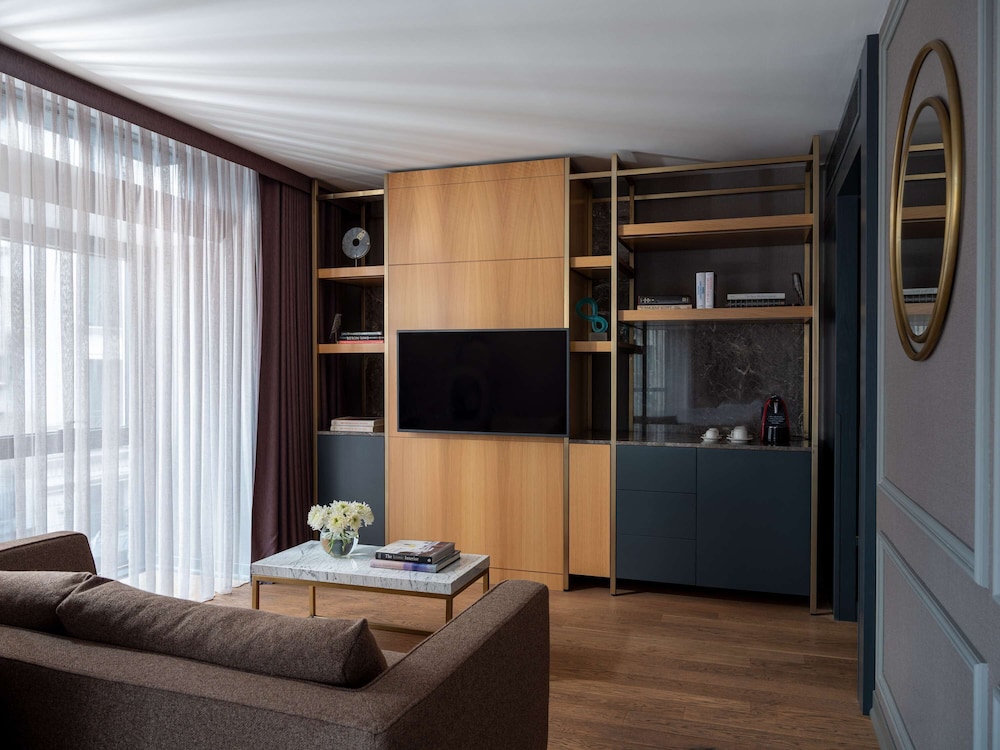 Sofitel İstanbul Taksim - Image 68