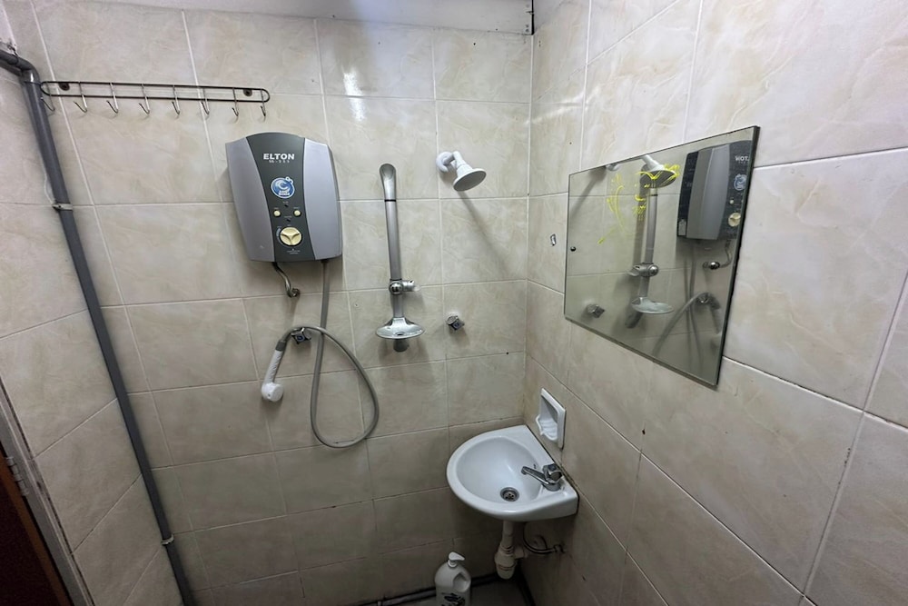 Sha La La Hostel