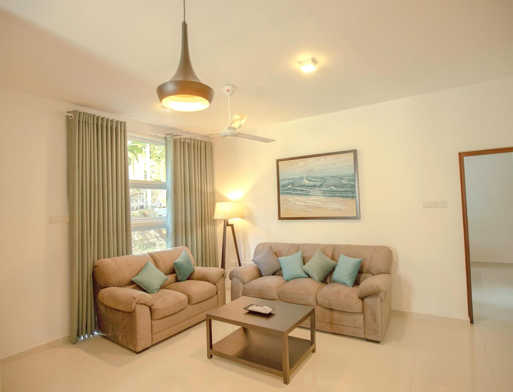 Lake Villas Premium Kandy