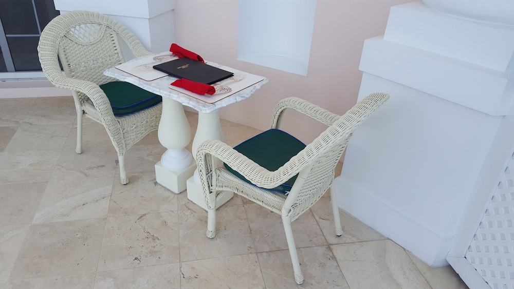 Nassau - Paradise Island Vacations - Ocean West Boutique Hotel - Property Image 45