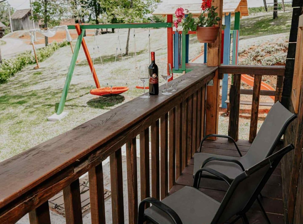 Holiday Home Šapat Šume