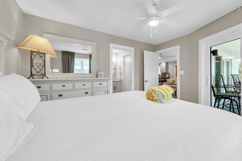 Beachside Villas 523