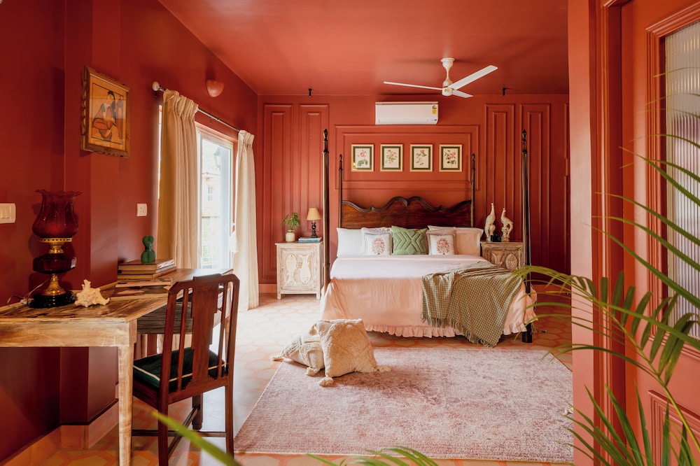 Elivaas Bludoor 5-BHK Pet Friendly Villa