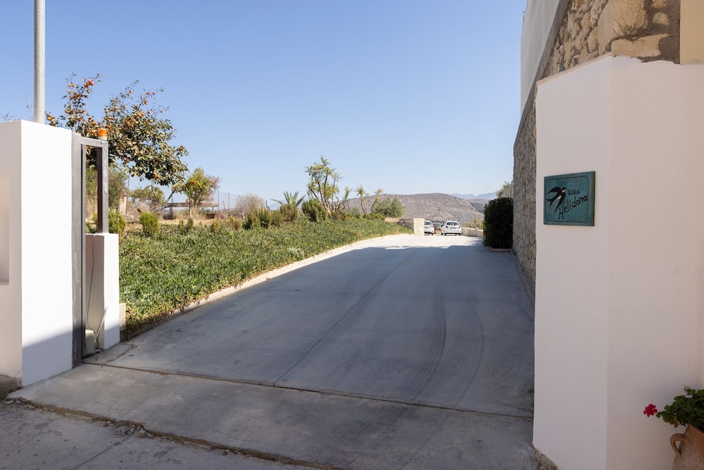 Villa Helidona With Private Pool