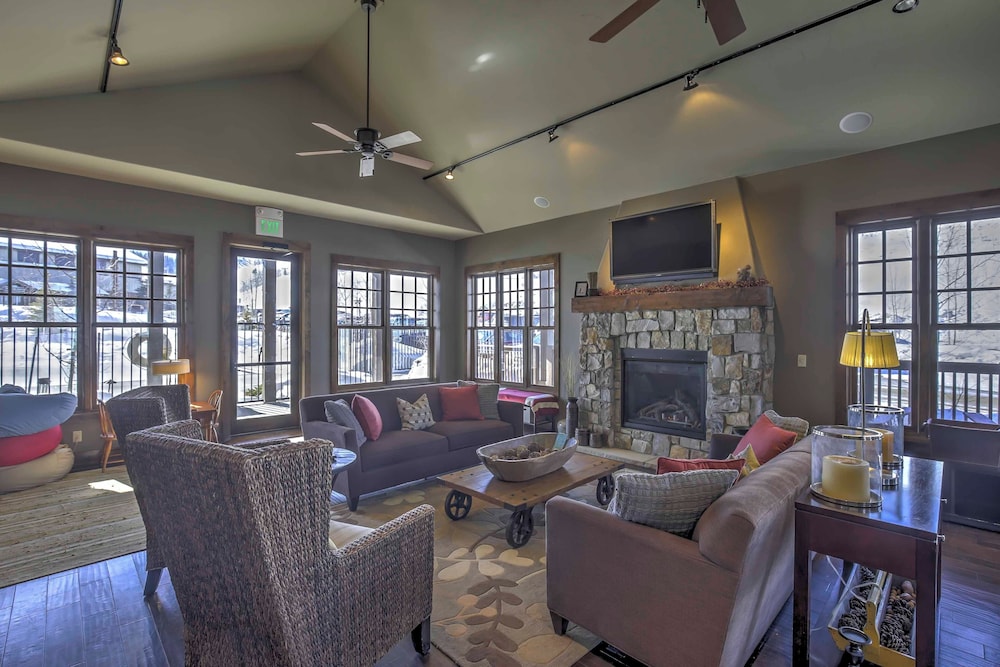 Granby Ranch Escape: Shuttle to the Slopes!