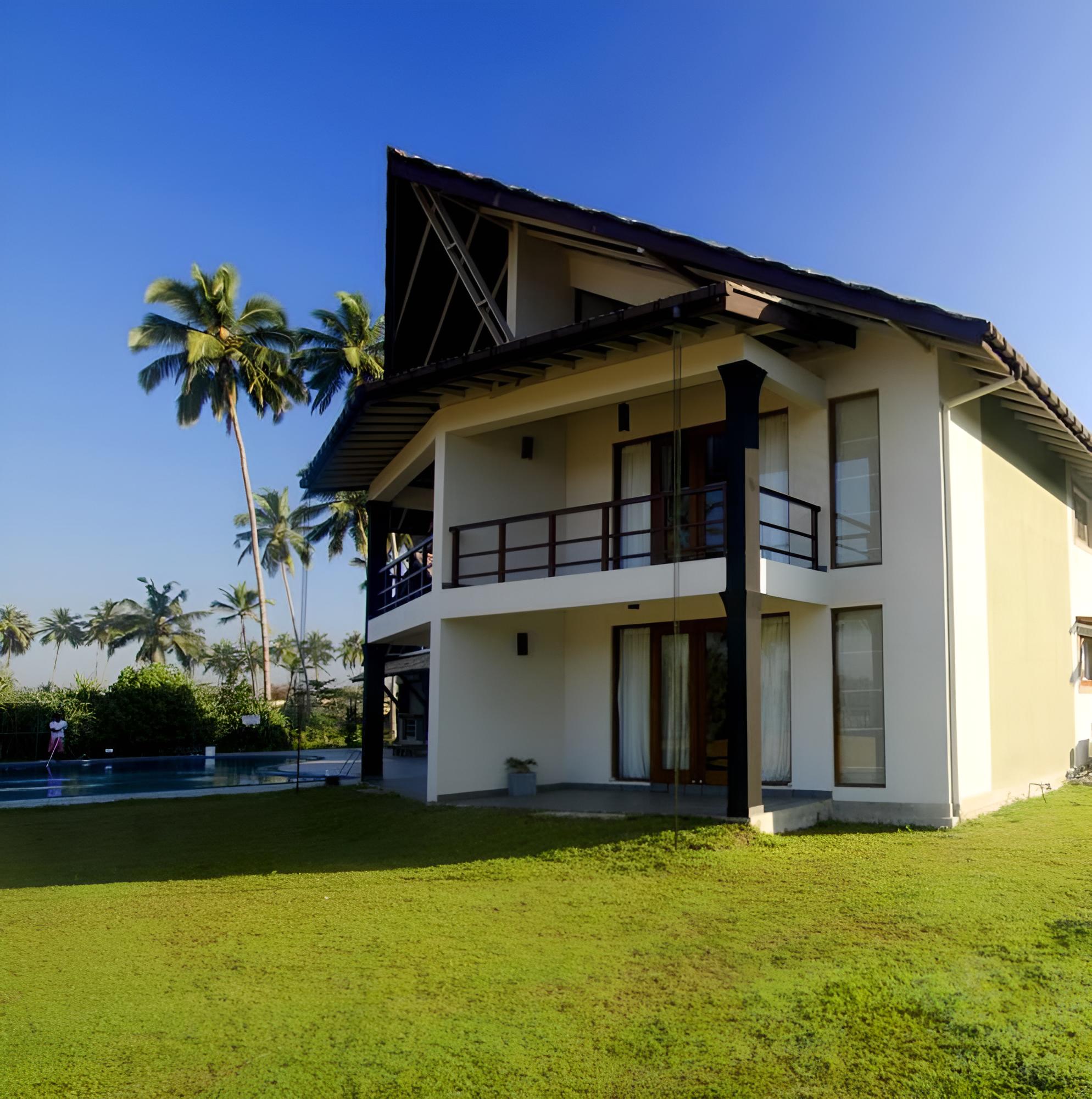 Kamili Beach Hotel
