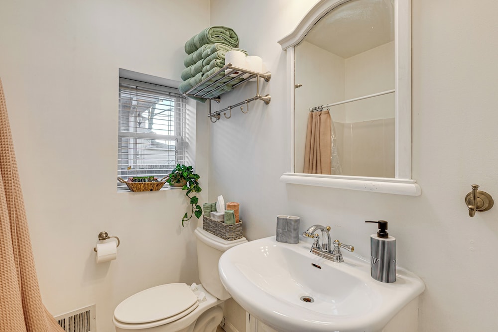 Walk to Beach: Keansburg Home w/ Patio & Fire Pit!