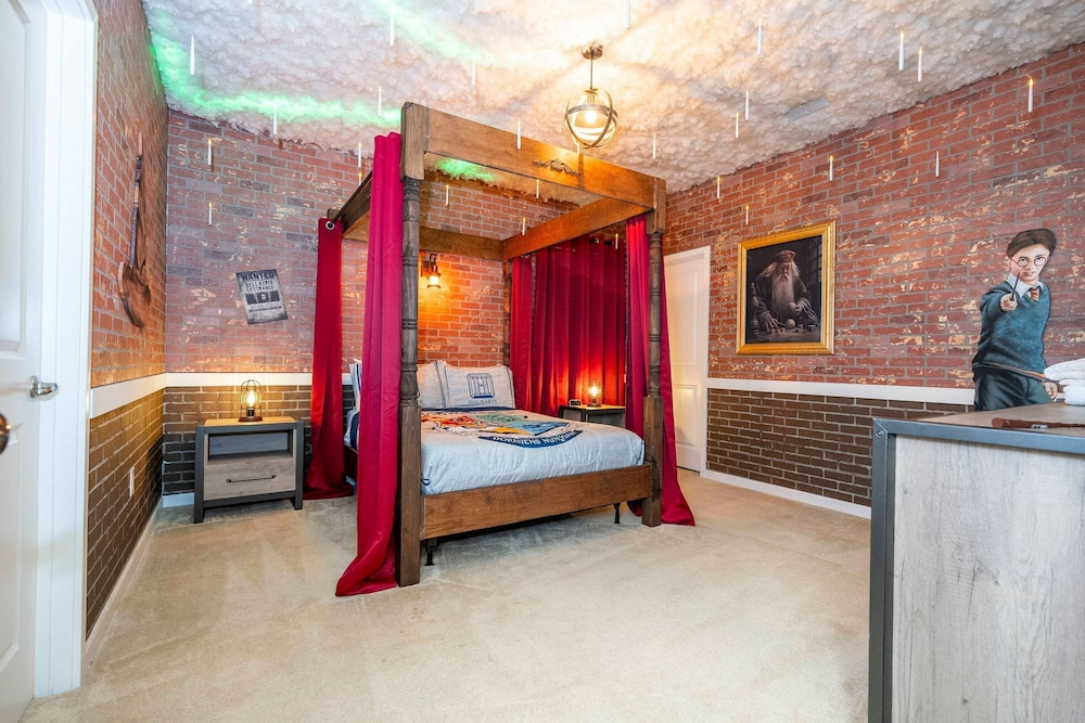 Spacious 12br Family Villa Near Disney Bella Vida