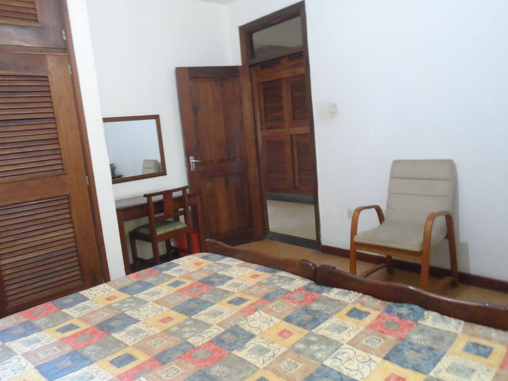 Upanga B&B - UN Road