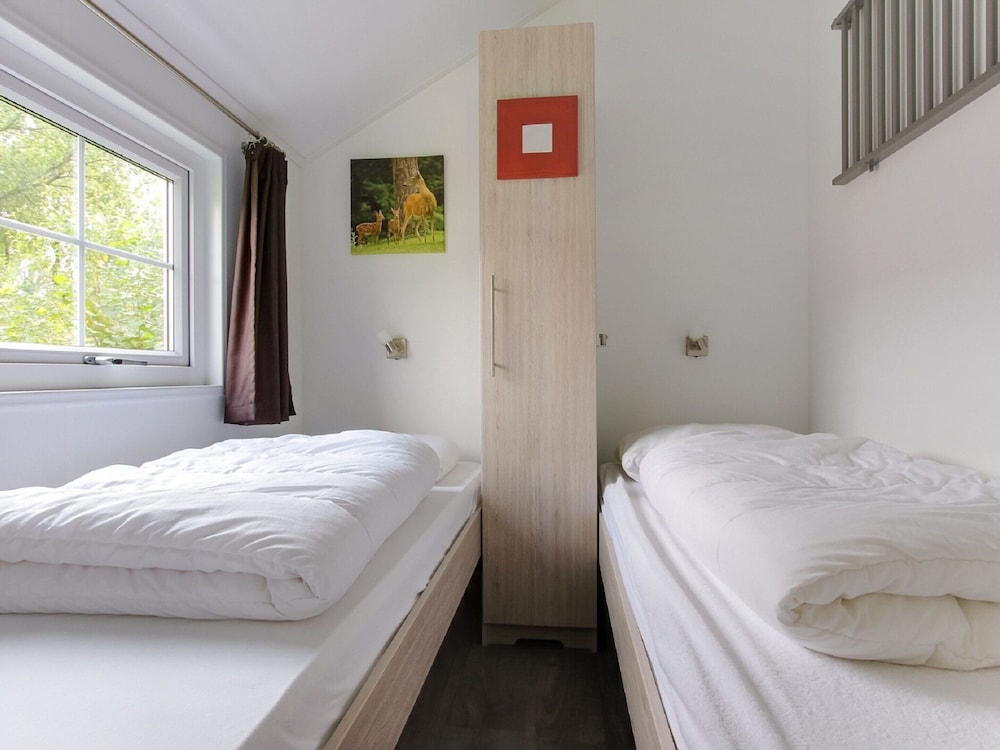 Cozy Cottage With Dishwasher, Near Utrecht view 2