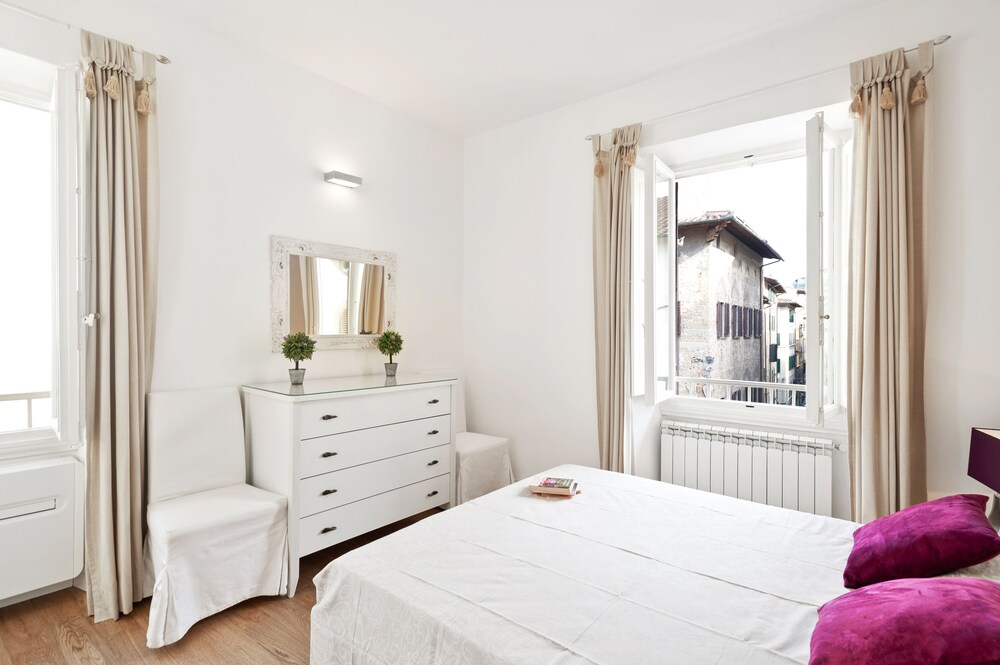 Santa Croce Stylish Flat