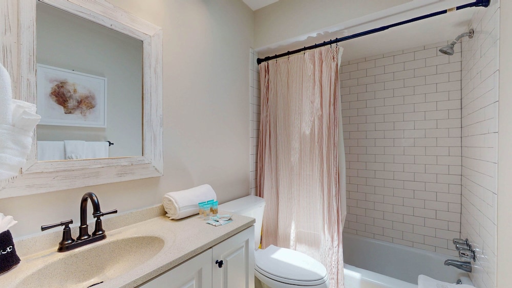Porter Paradise 4 Bedroom Home