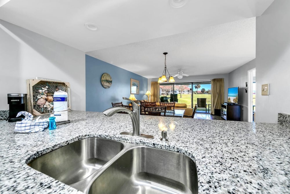 Edgewater Golf Villa 3101