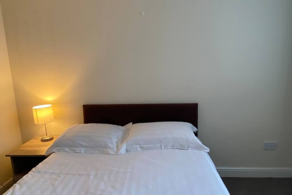 Captivating 2-bed Apartment in Stockton-on-tees view 4