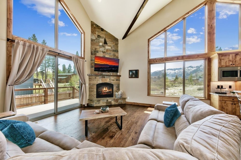 1008c Mountain View Retreat 5 Bedroom Home