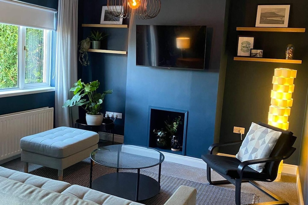 Carrick Retreat - Free off Street Parking