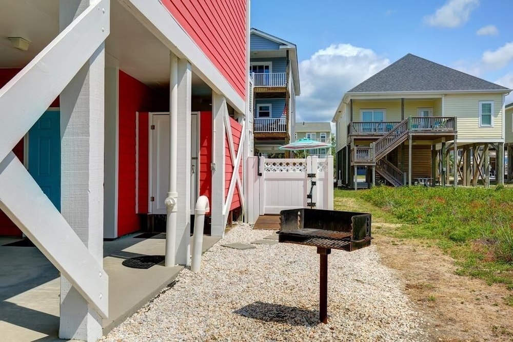 Halfway To Heaven 5 Bedroom Home by RedAwning