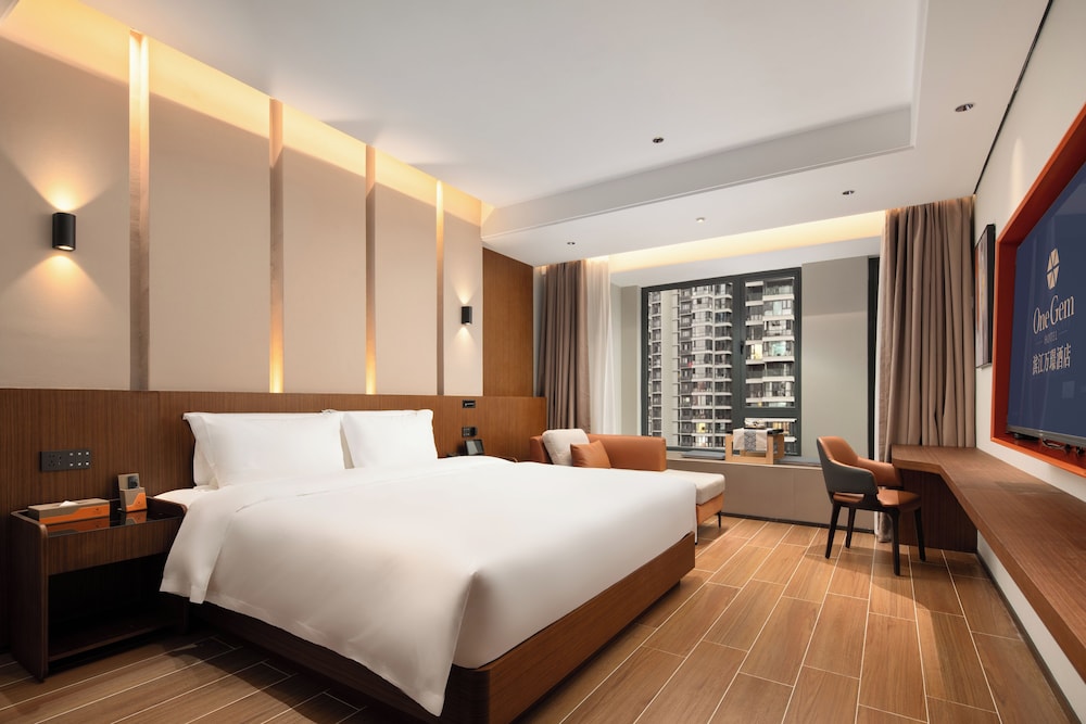 One Gem Hotel