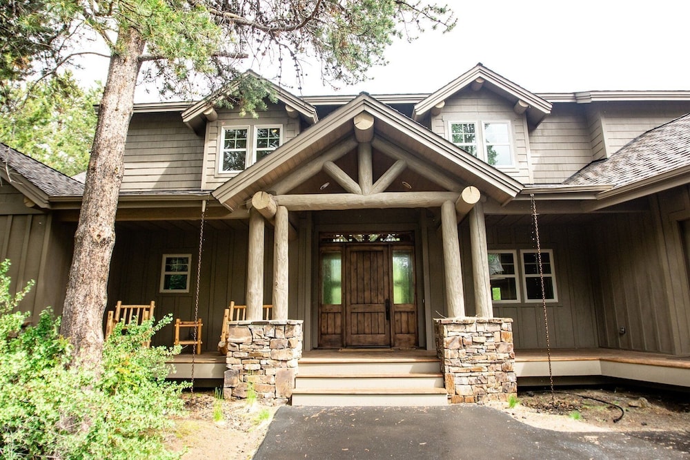 Vista 14 5 Bedroom Home