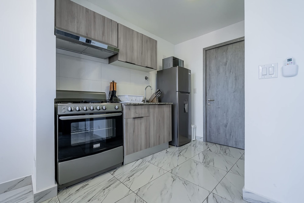 w Comfy 1BR w Great View in Calle 50