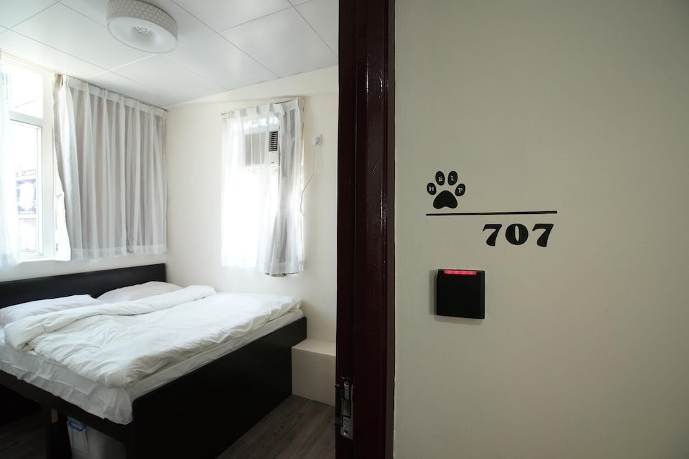 ALOHAS Hostel