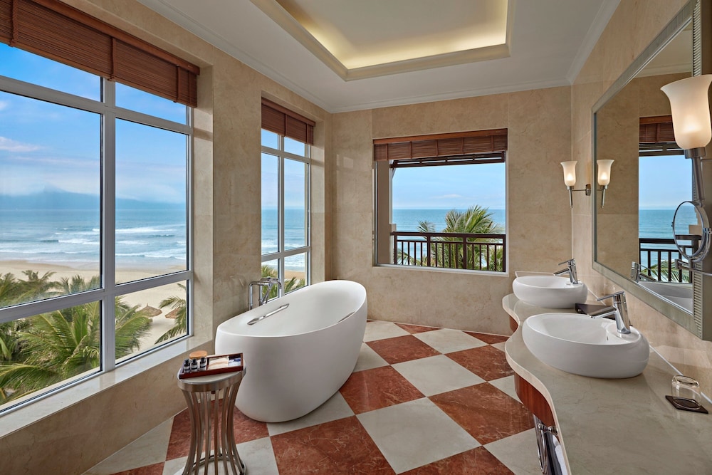 Danang Marriott Resort & Spa 34