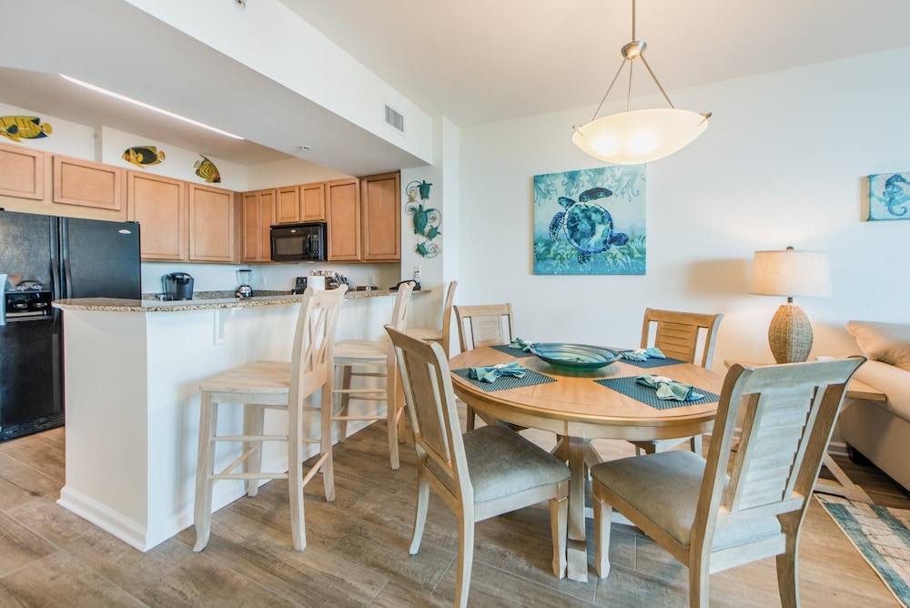 Palms Resort #21113 Jr. 2BR