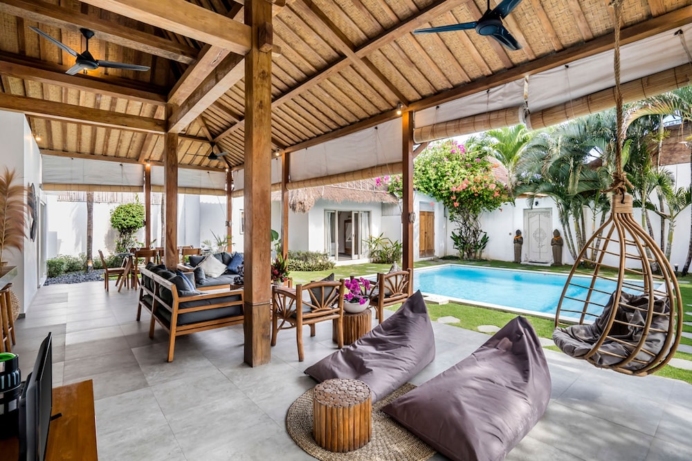 Villa Nakal by Alfred in Bali - Tropical Bliss 4BD Villa w Private Pool Oasis