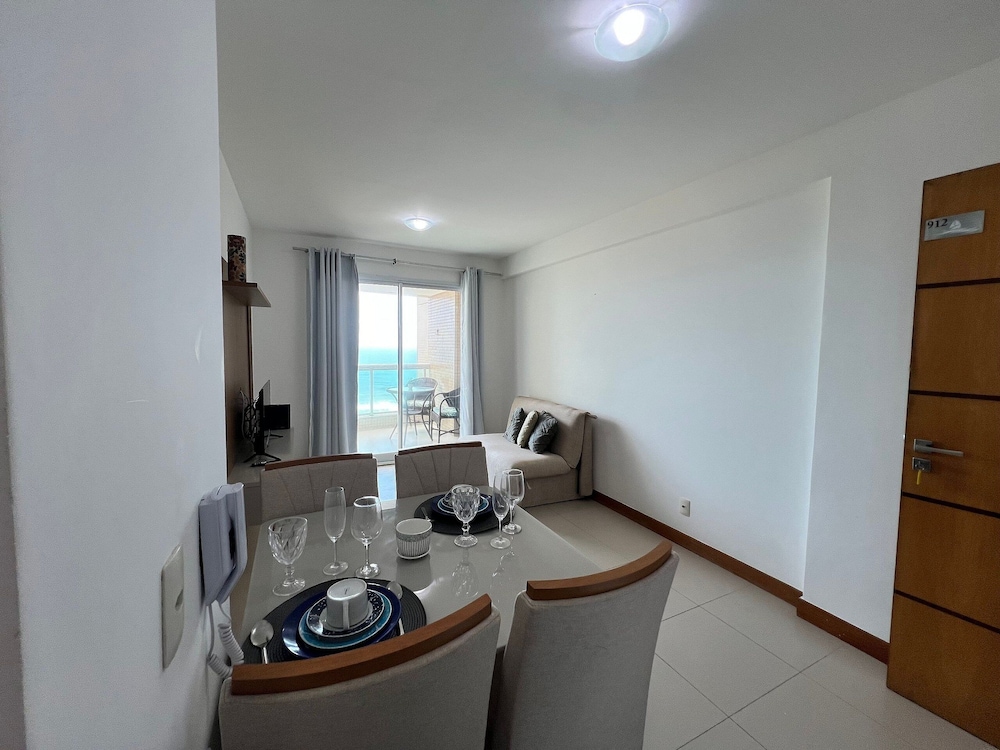 Apt Sea View in Front of the Beach Ptv0912