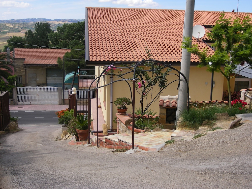 Photo 21