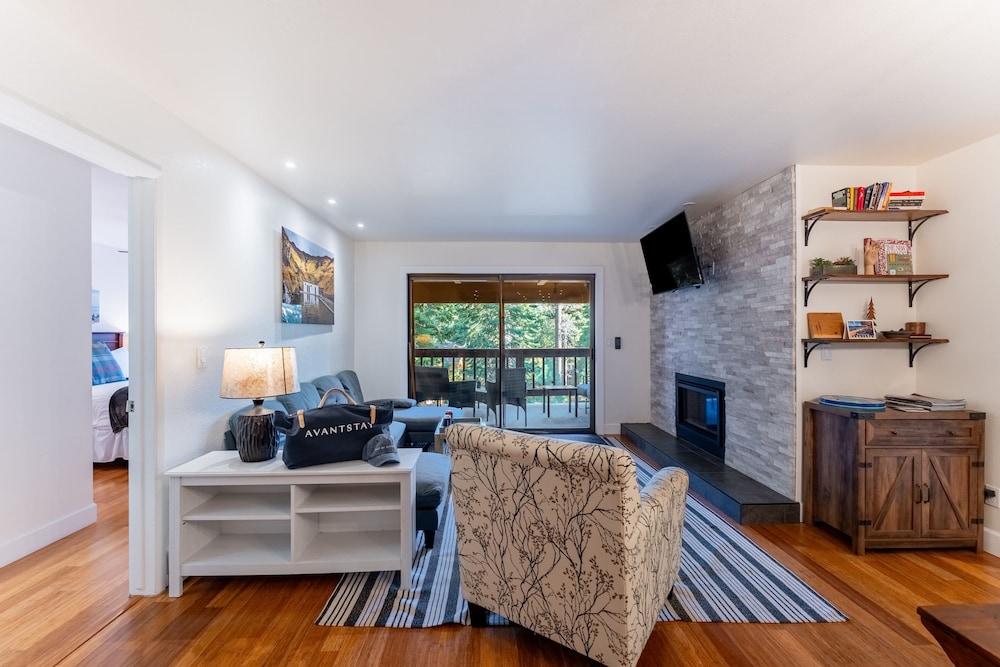 Incline Paradise by Avantstay Walk to Town Lake 5mins to Ski Resort