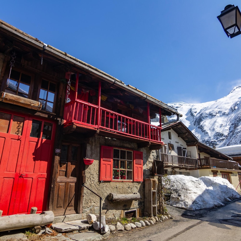 R Sidence Bel Alp 16
