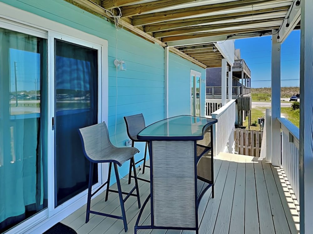 Sunset Retreat by Topsail Realty