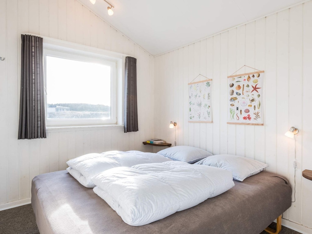 5 Person Holiday Home in Henne view 4