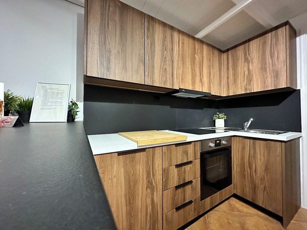 Maisonette Near Beach & City Center