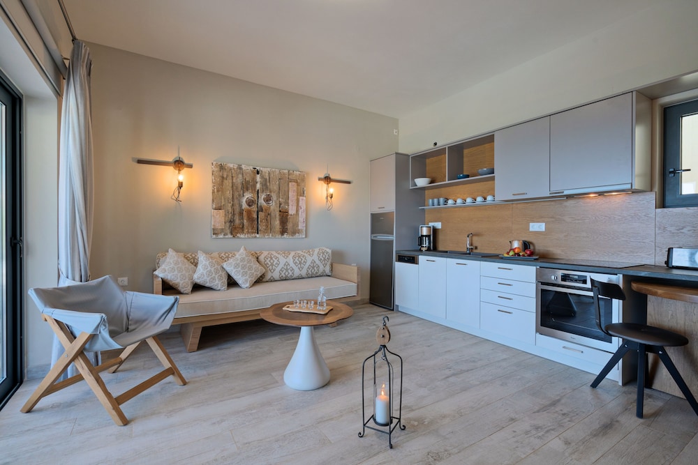 Thea Villas Complex